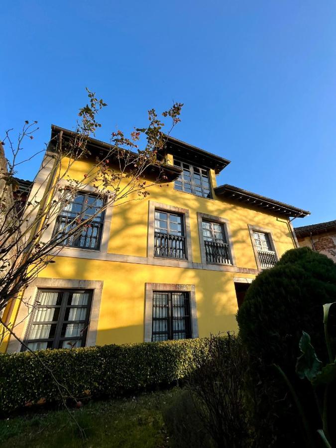 Apartamentos Turisticos Paseo De La Alameda Villaviciosa  Exterior foto